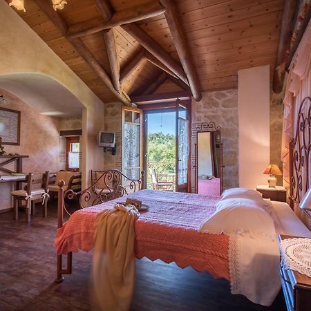 Ktima Kourou Guest House Plános Eksteriør bilde