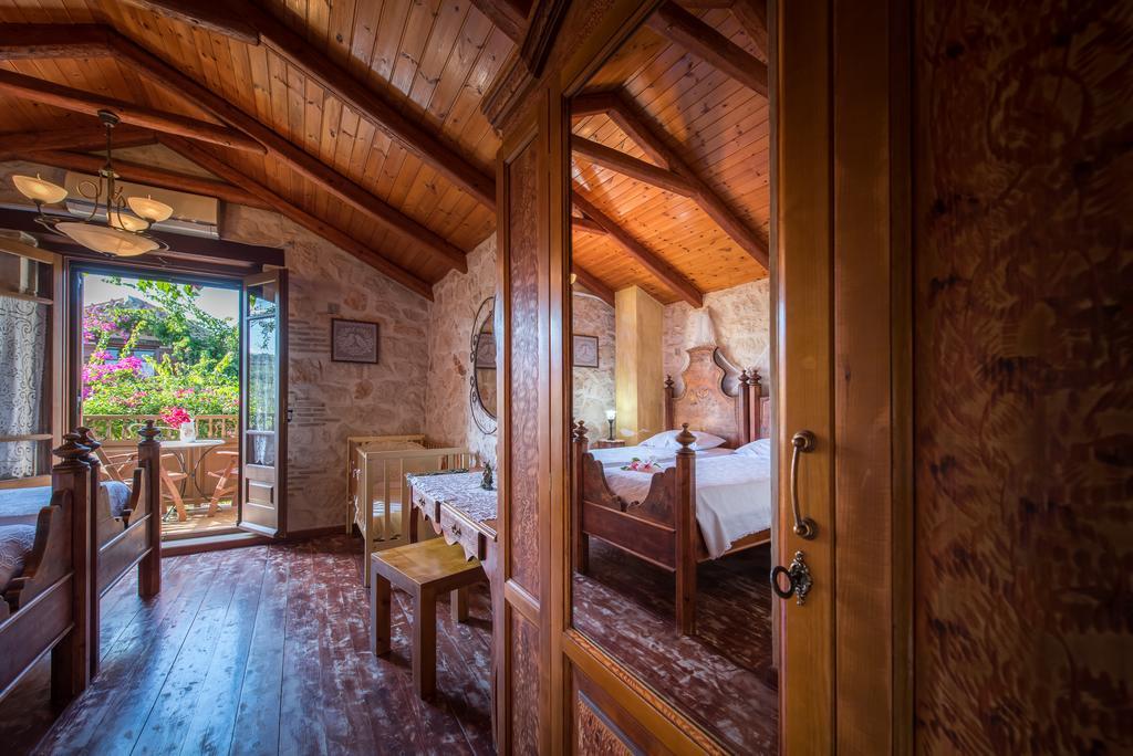 Ktima Kourou Guest House Plános Rom bilde
