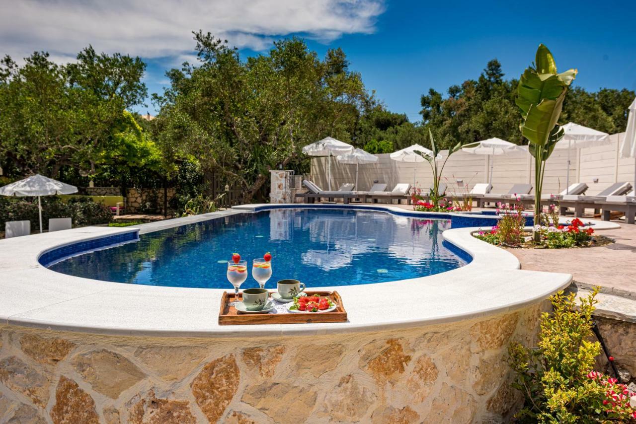 Ktima Kourou Guest House Plános Eksteriør bilde