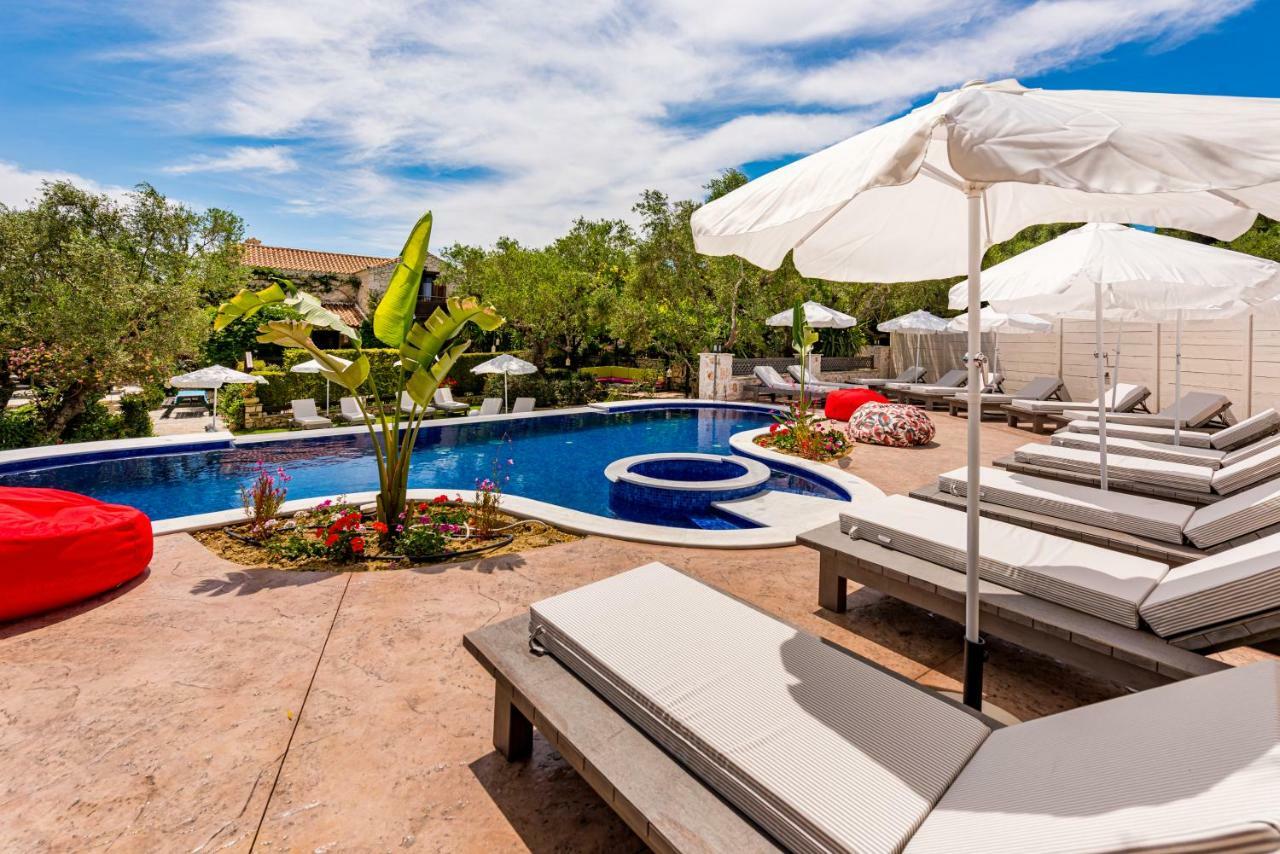 Ktima Kourou Guest House Plános Eksteriør bilde